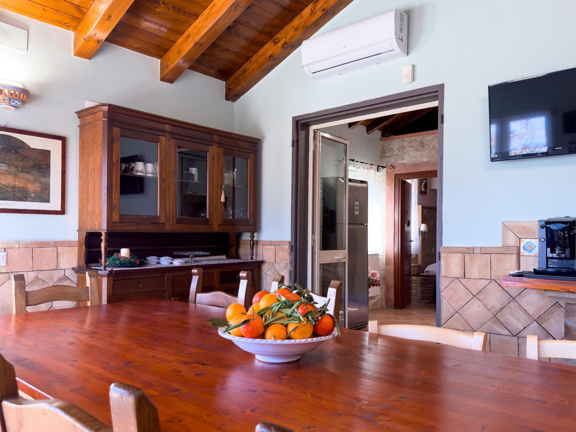 Villa Del Gelso Chalet Nel Parco Delletna 马斯卡利 外观 照片