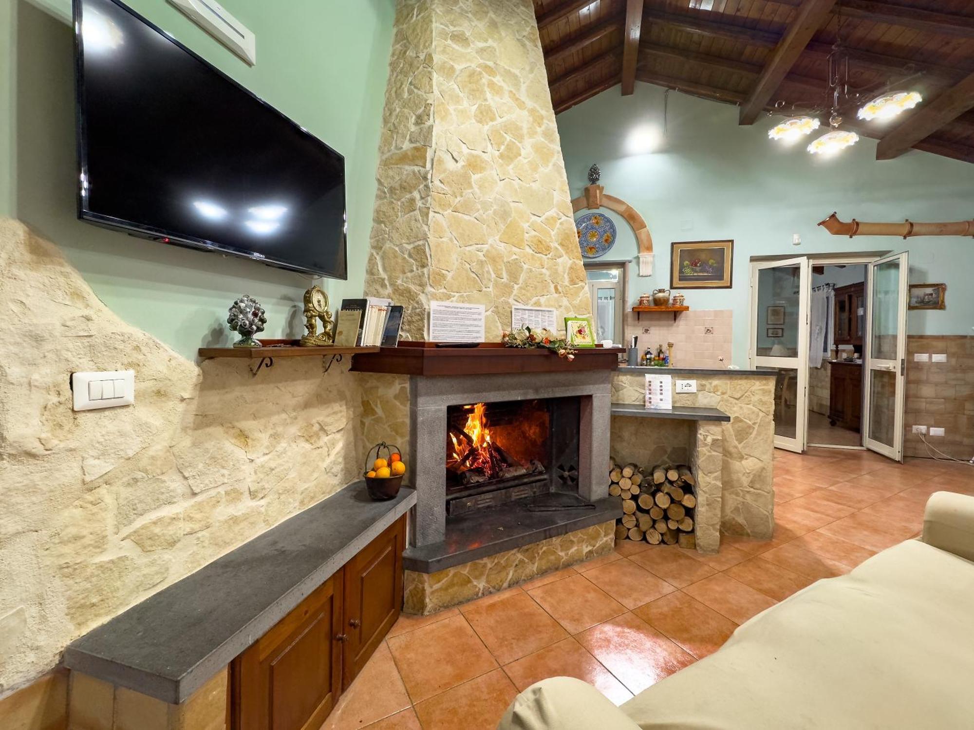 Villa Del Gelso Chalet Nel Parco Delletna 马斯卡利 外观 照片