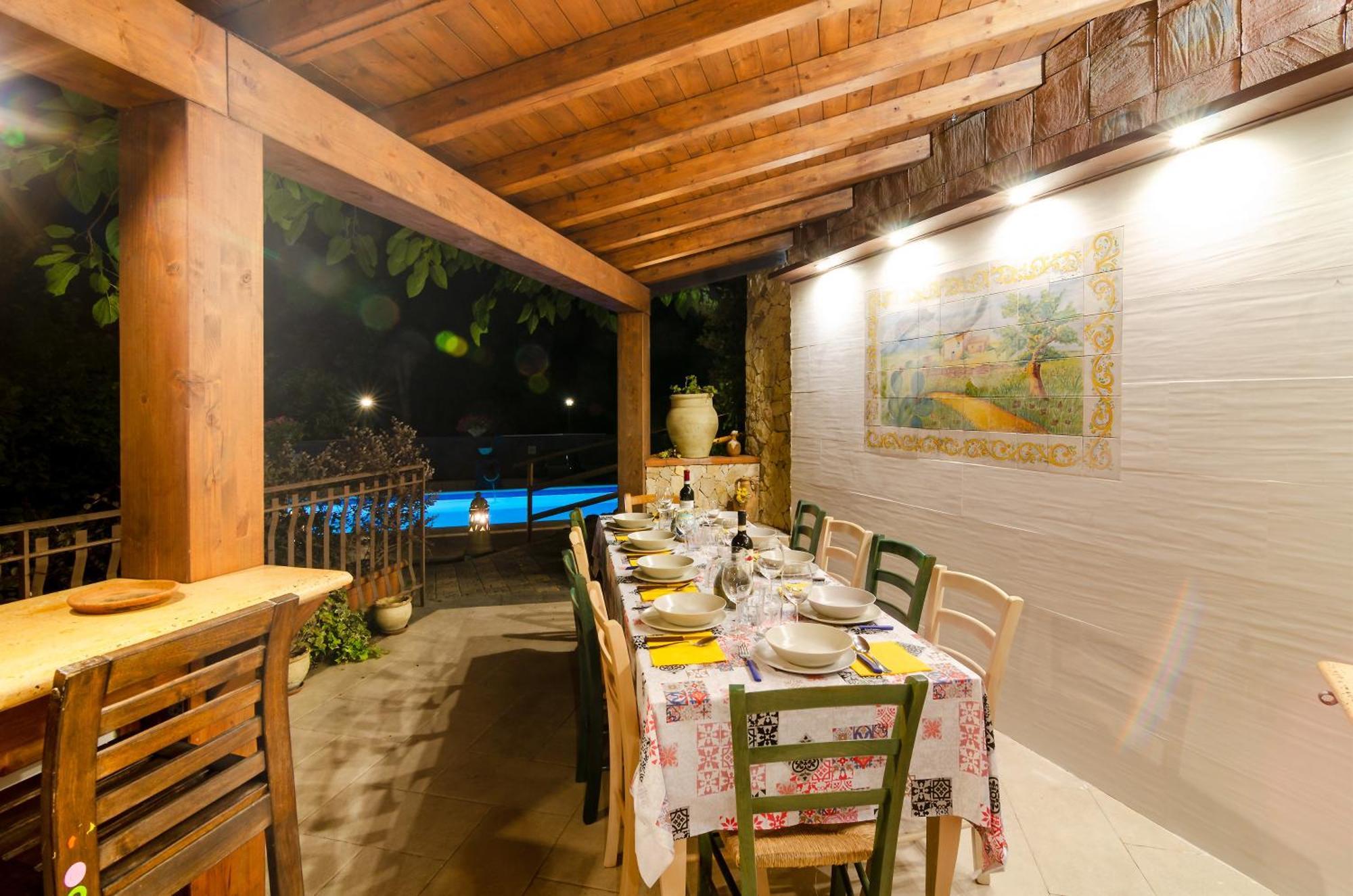 Villa Del Gelso Chalet Nel Parco Delletna 马斯卡利 外观 照片