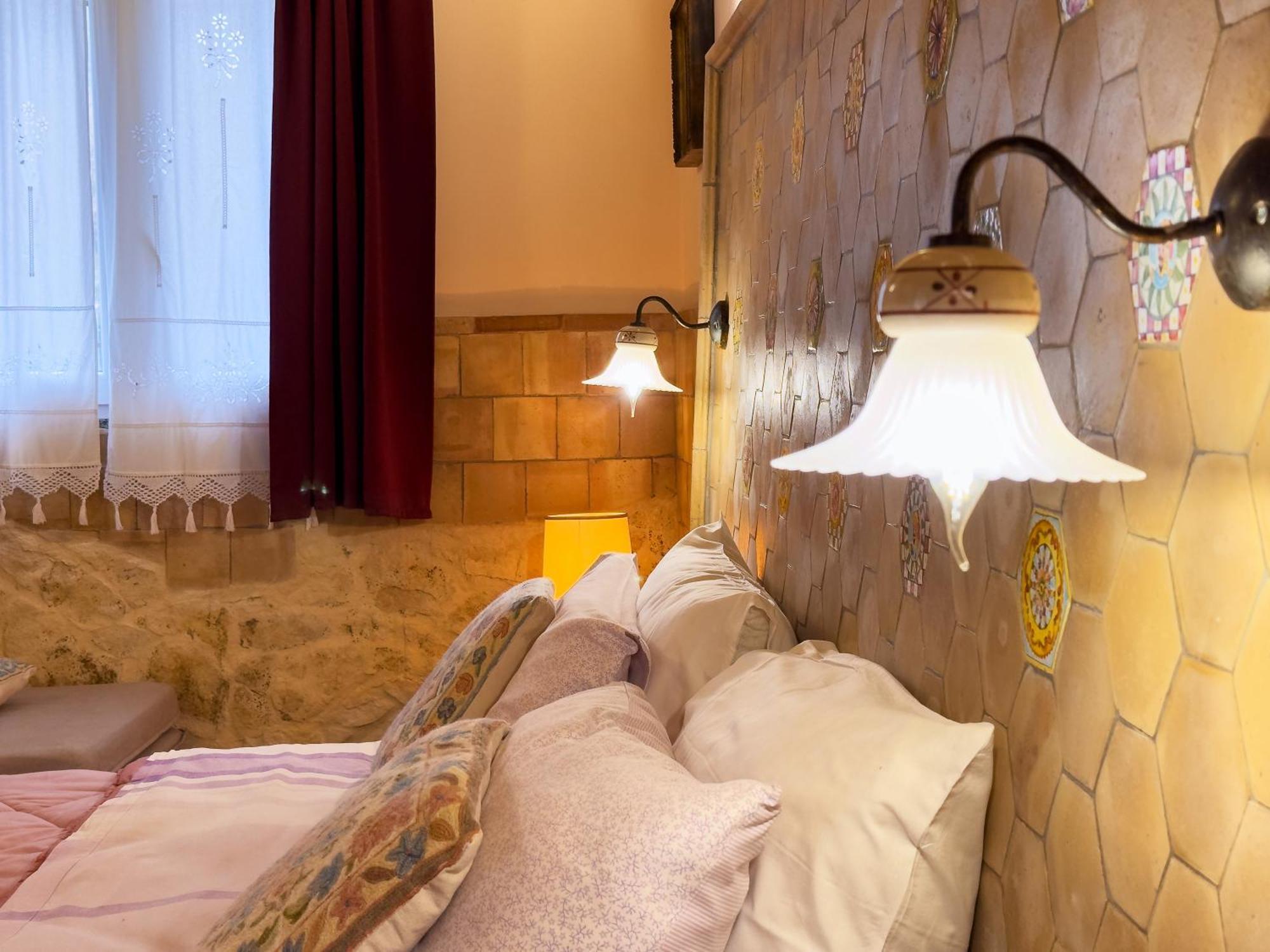 Villa Del Gelso Chalet Nel Parco Delletna 马斯卡利 外观 照片