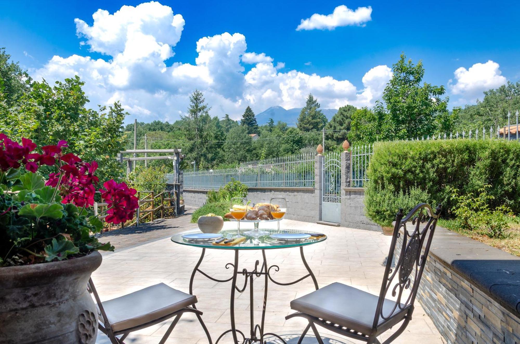Villa Del Gelso Chalet Nel Parco Delletna 马斯卡利 外观 照片